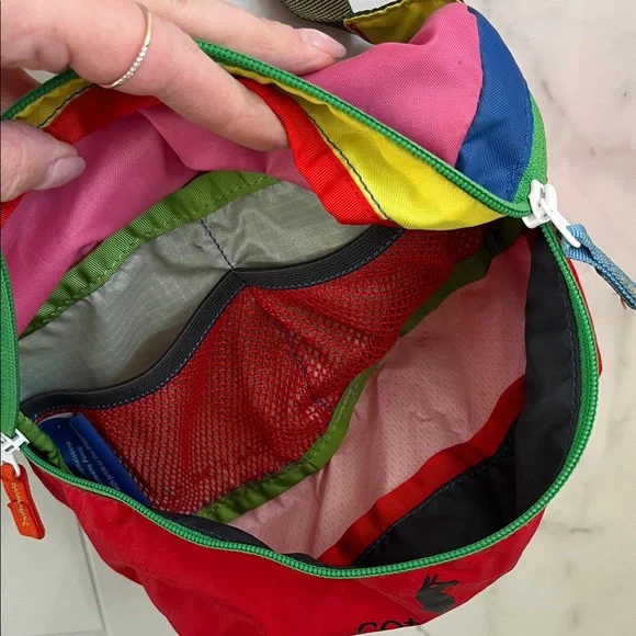 Cotopaxi Multicolor Waist Pack - Picture 9 of 12